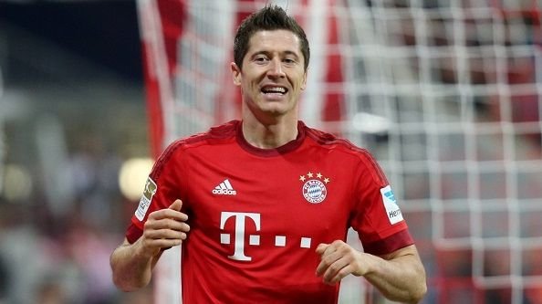 Бавария готовит 15-миллионный контракт для Левандовски